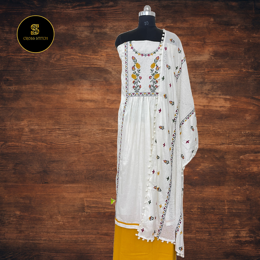 Off white Cotton unstitched salwar suit with floral